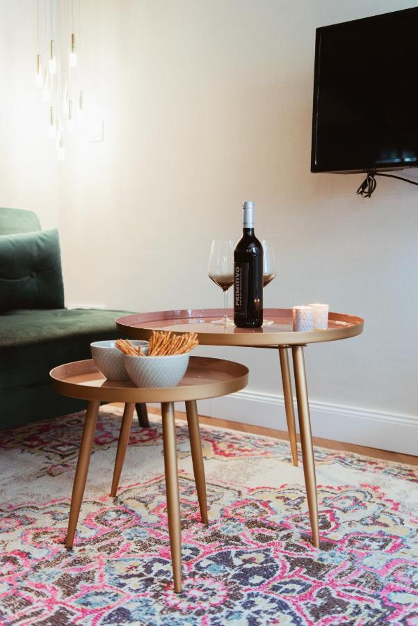 Loftbruecke, Apartment Am Platz Der Luftbruecke เบอร์ลิน ภายนอก รูปภาพ